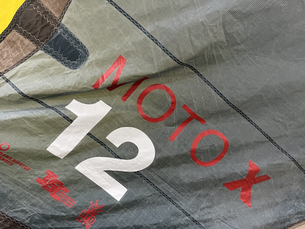 MOTO X 2024 C1 NAVY/RED/WHITE 12m (used) (41)