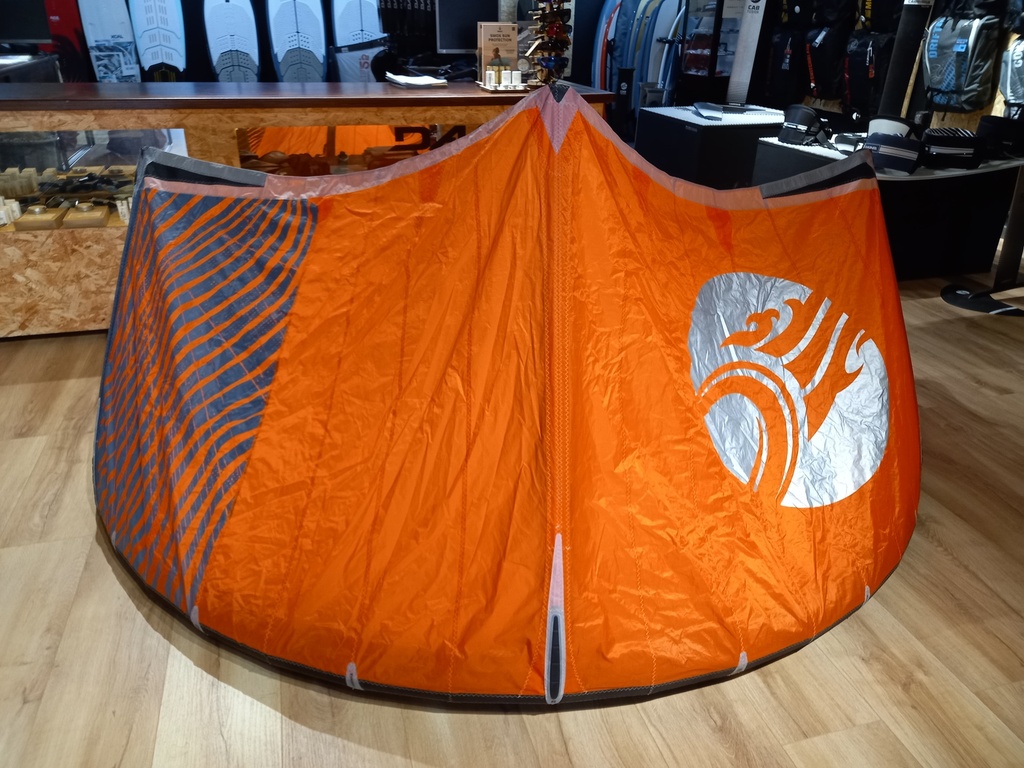 MOTO 2022 C1 RED/CYAN 5m (used)(22)